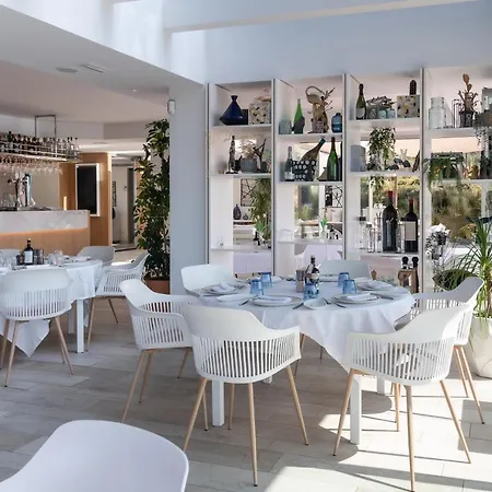 Paradise Lagoon Alcazaba By Hostlovers * Estepona