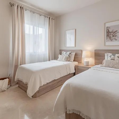 Lagoon Alcazaba, 2bdr, Ac, Parking, Pool *