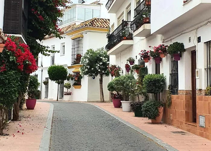 Lagoon Alcazaba, 2bdr, Ac, Parking, Pool