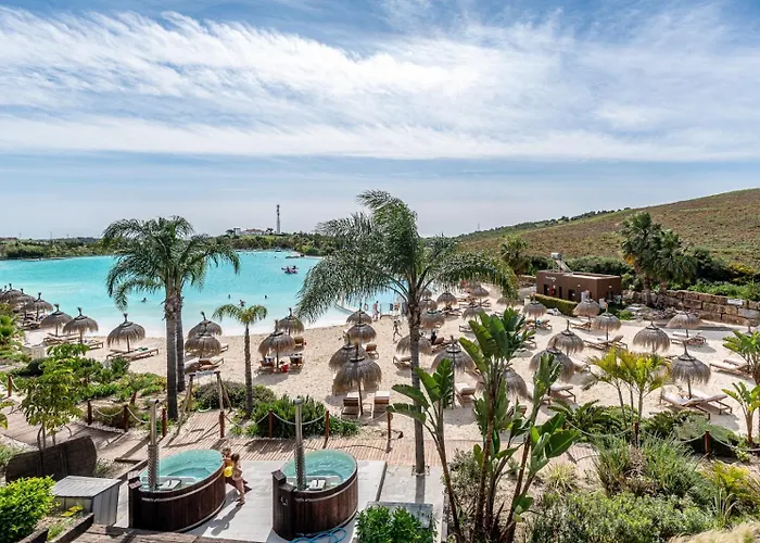 Lagoon Alcazaba, 2bdr, Ac, Parking, Pool アパート エステポナ